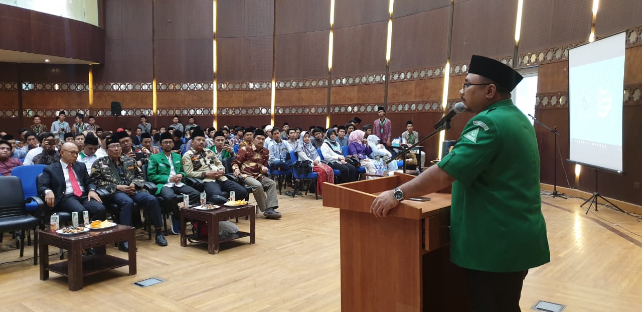 Ketum GP Ansor Yaqut Cholil Qoumas saat meresmikan PC GP Ansor Mesir periode 2019-2021 di Universitas Al-Azhar, Kairo, Kamis (18/7).