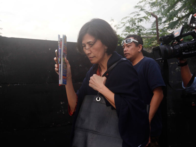 Mantan Manager Administration and Finance Connaught International, Sallyawati Rahardja.