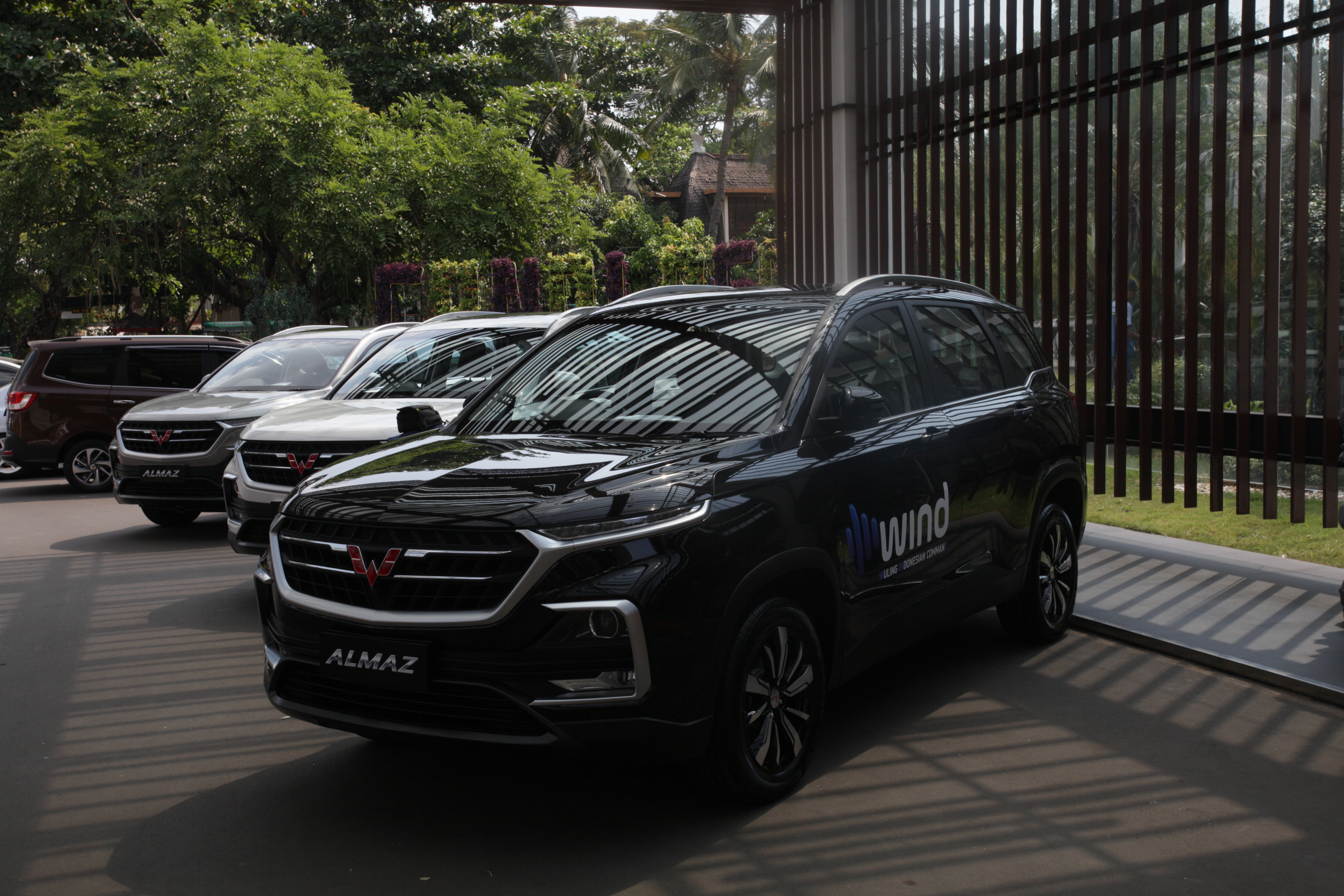 Wuling Almaz berteknologi Wind saat perkenalan di Ancol