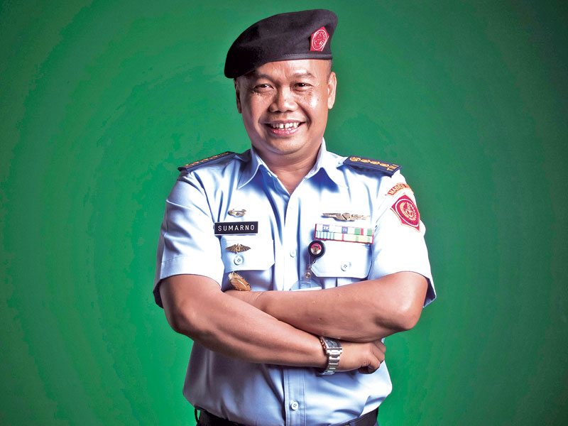 Kolonel Sus Sumarno.