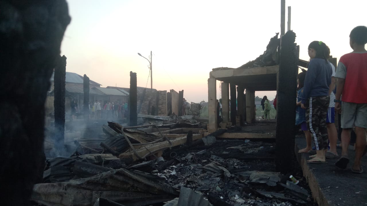 Ratusan Rumah di Palembang Terbakar