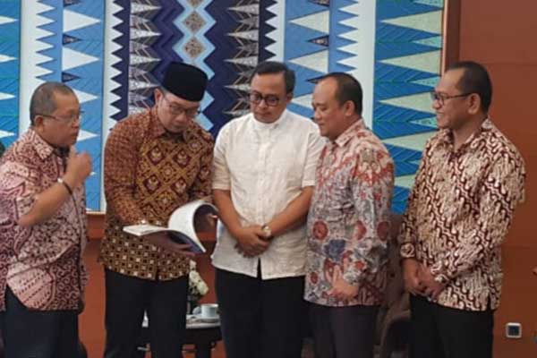 Gubernur Jabar Dukung Revitalisasi Tugu Koperasi 