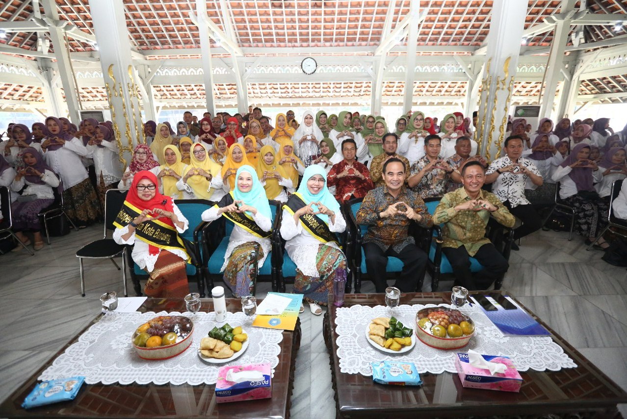 Kota Bandung Luncurkan Sekoper Cinta