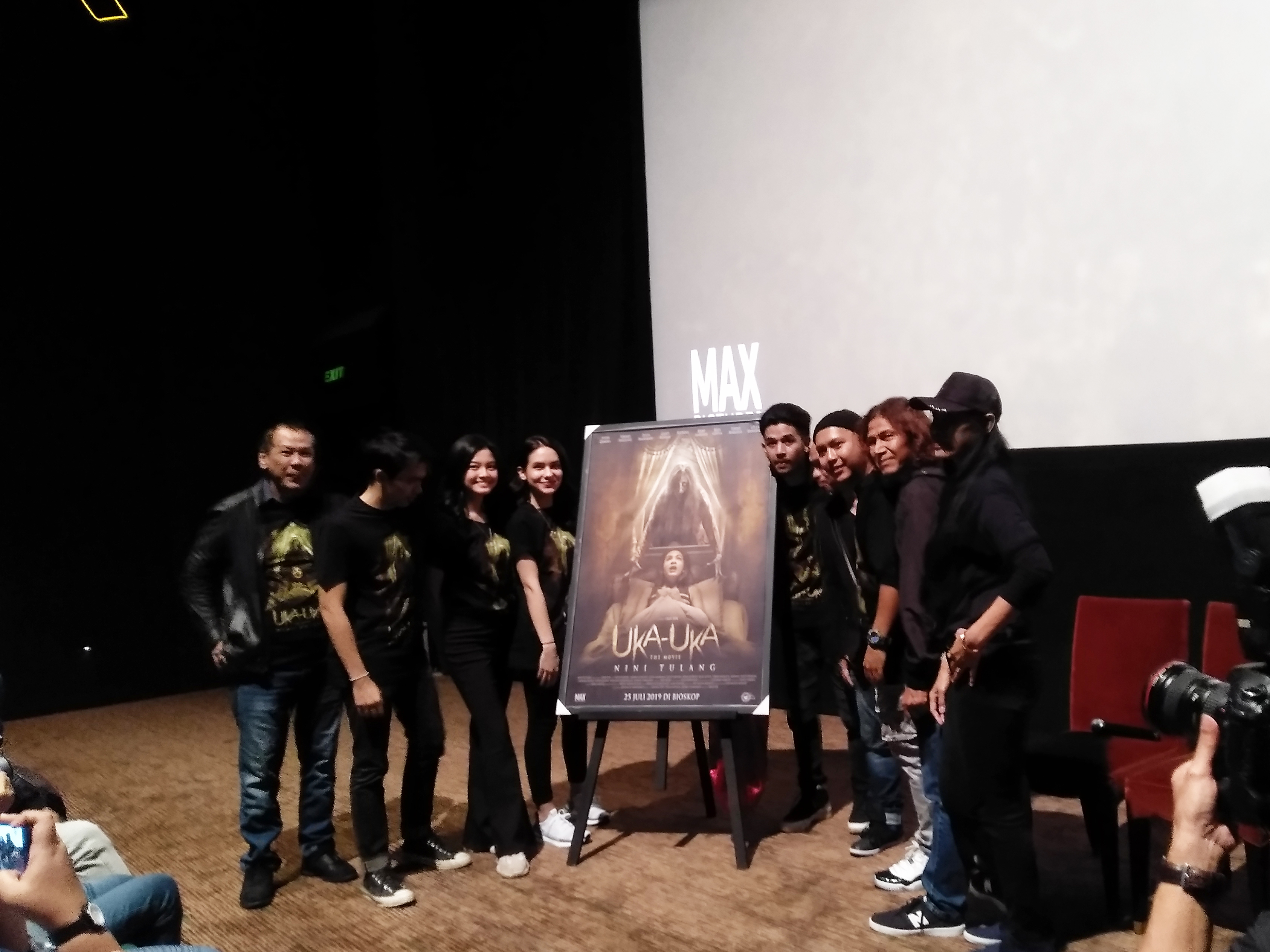 Suasana jumpa pers film Uka-uka di Jakarta, Senin (1/7)