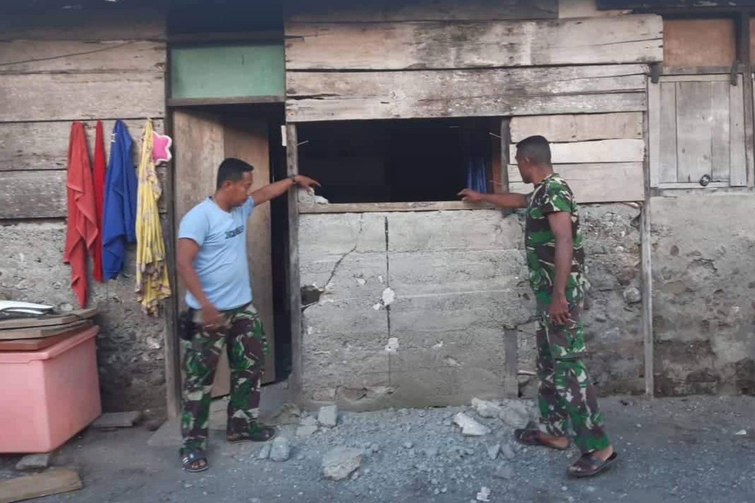 BMKG Imbau Masyarakat Hindari Bangunan Retak 