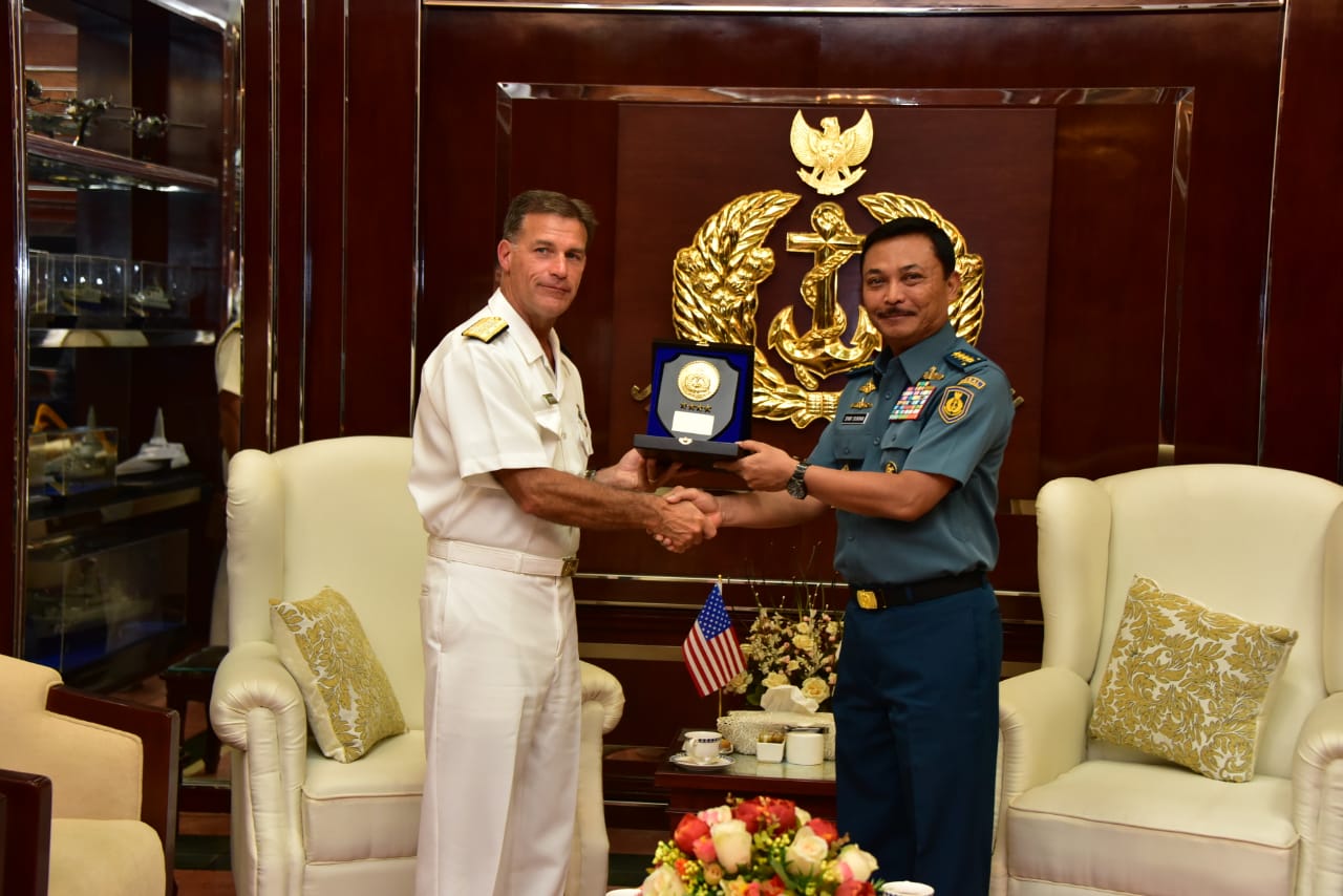 Kepala Staf TNI Laksamana Siwi Sukma Adji menerima kunjungan Panglima USPACFLT Admiral John C Aquilino
