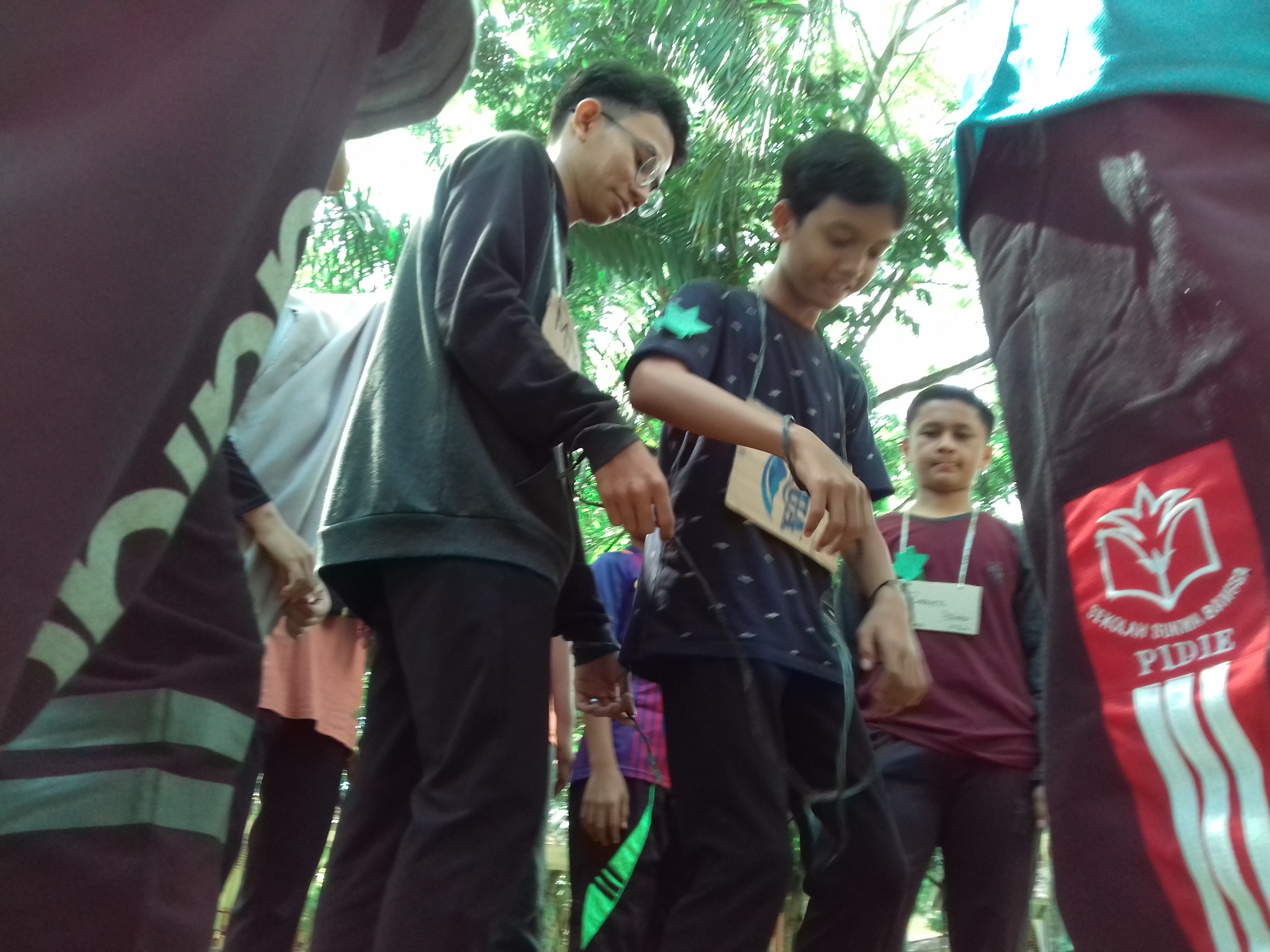 Siswa Sekolah Sukma Bangsa Pidei mengadakan pengenalan lingkungan sekolah untuk siswa baru mulai 15-17 Juli 2019 . 