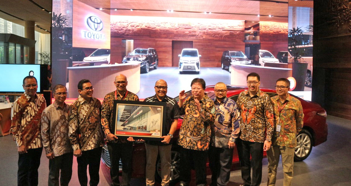 Showroom Auto200 Sudirman Menara Astra