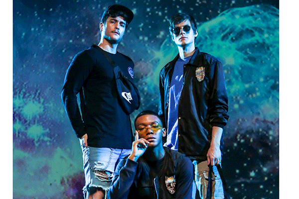 Herzven ialah seniman graffiti yang memiliki skala lokal maupun global.