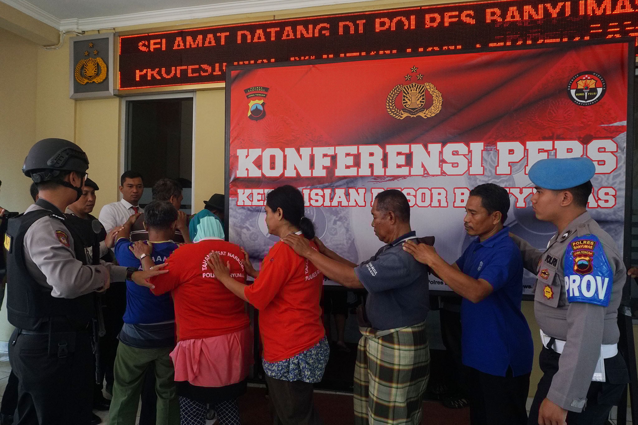 Polres Banyumas, Jawa Tengah (Jateng) menangkap 29 pelaku perjudian pilkades, Rabu (24/7) 