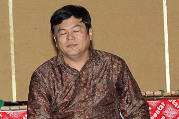  Basuri Tjahaja Purnama, yakni adik kandung Basuki Tjahaja Purnama