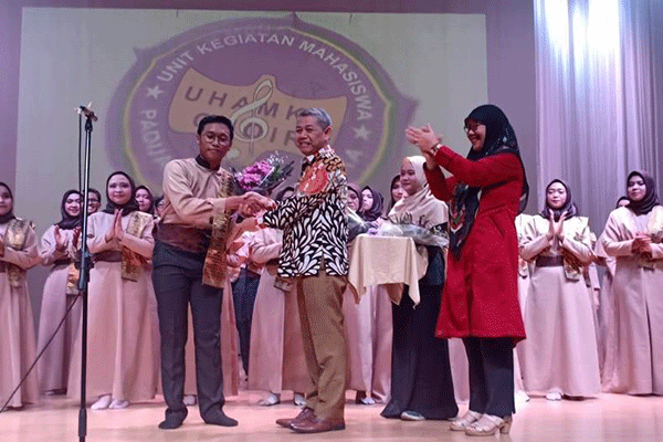  Paduan suara 'The Renaissance of Harmony', Universitas Muhammadiyah Prof Dr Hamka (Uhamka) Choir (UC) 