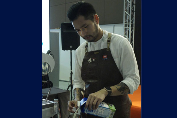 Pengolahan susu yang higienis menjadi hal utama agar produk tidak tercemar. 