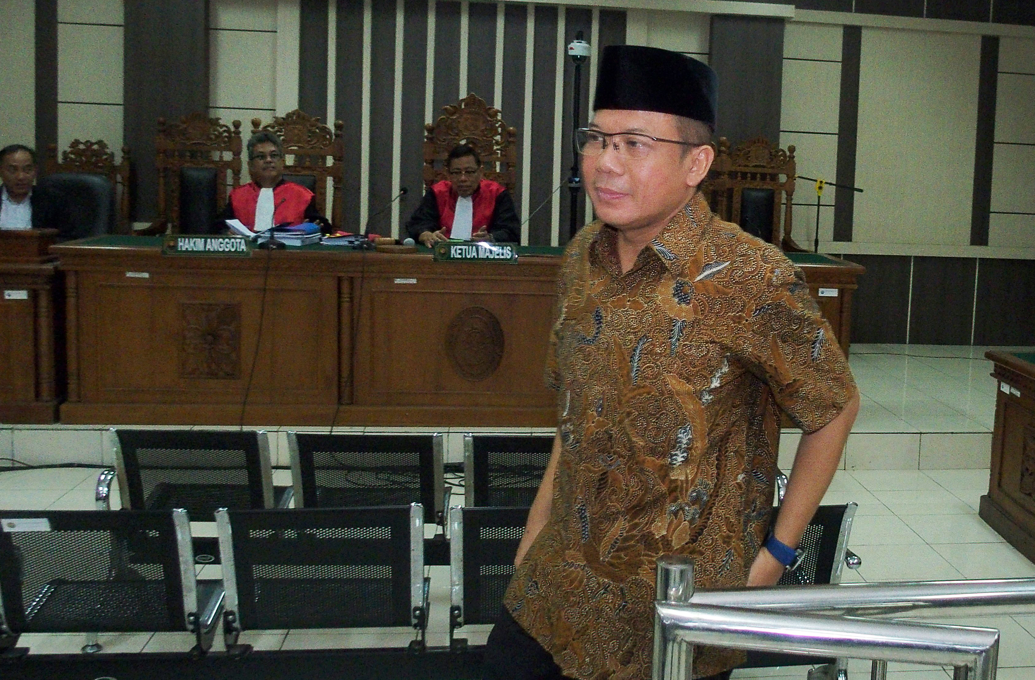 Taufik Kurniawan di sidang vonis kasus suap. 