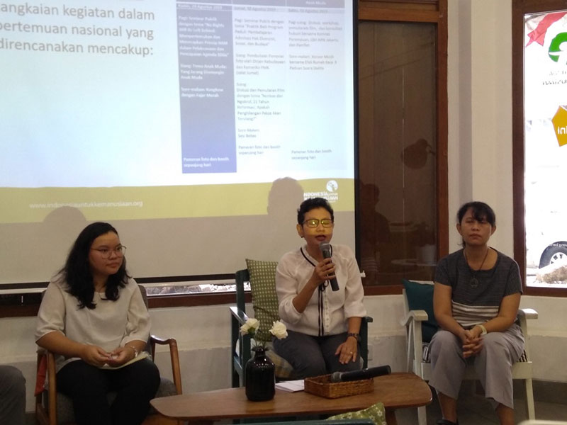 Kelompok Indonesia untuk Kemanusiaan (IKa) bersama Koalisi Keadilan dan Pengungkapan Kebenaran (KKPK) di kawasan Cikini, Jakarta Pusat.