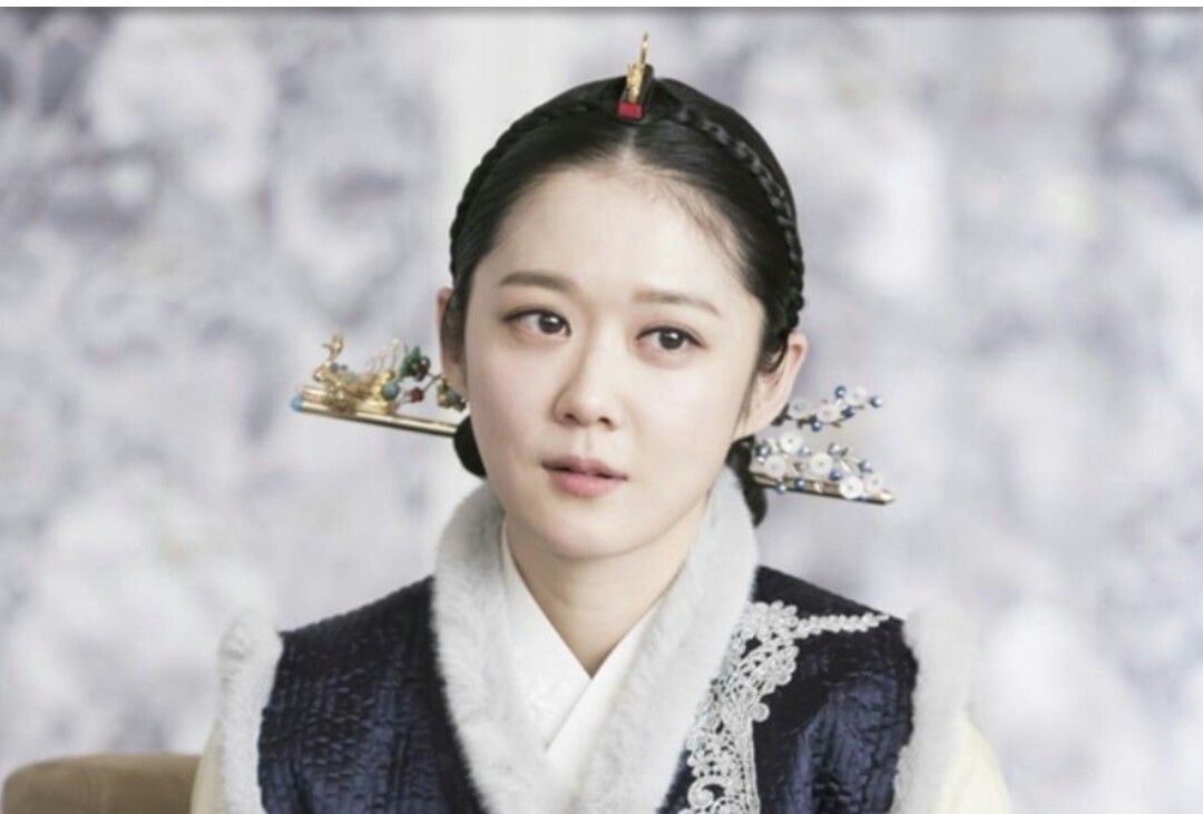 Jang Nara saat bermain dalam film drama serial The Last Empress