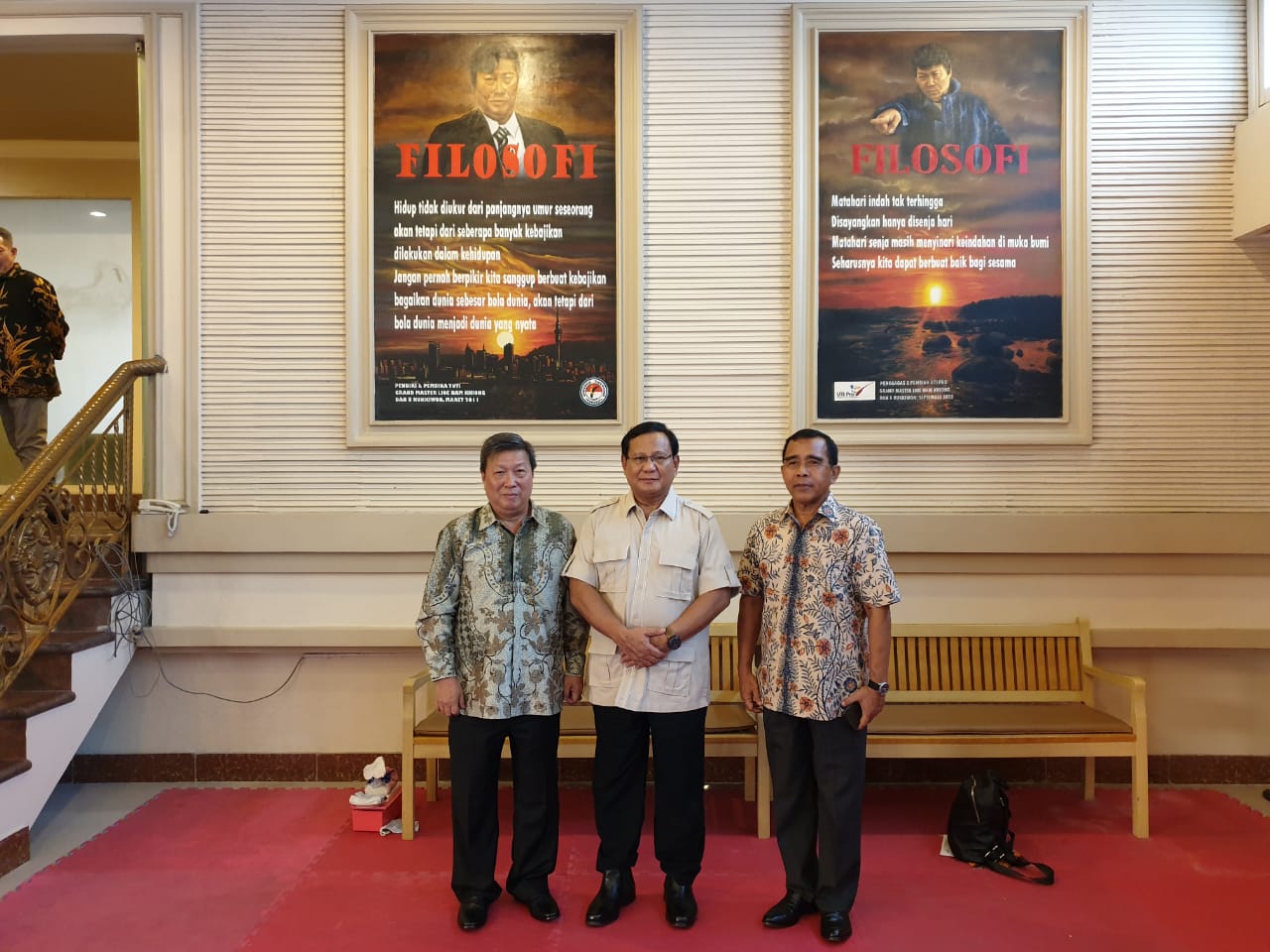 Prabowo Subianto saat berkunjung ke fasilitas latihan UTI-Pro