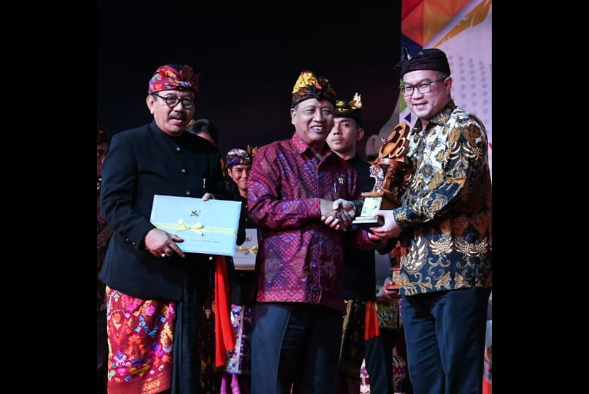 IPB mendapat 2 Penghargaan Inovasi 2019 dari Menteri Ristek Dikti : Anugerah Widyapadhi dan Anugerah WidyaKrida  