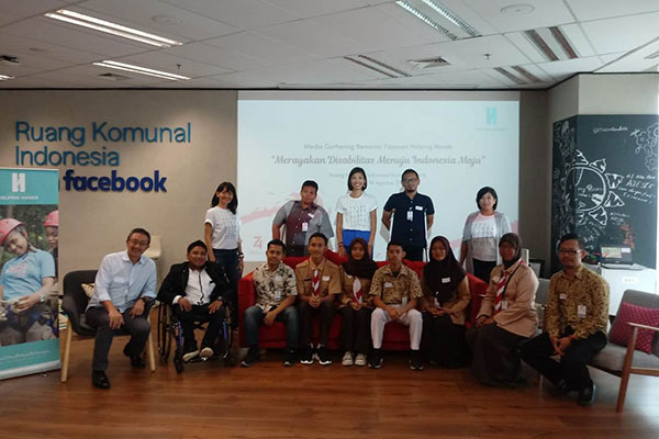 Yayasan Helping Hands menggelar acara temu media 'Merayakan Disabilitas Menuju Indonesia Maju' di Ruang Komunal Indonesia from Facebook