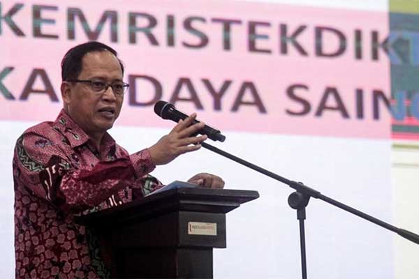 Menteri Riset, Teknologi, dan Pendidikan Tinggi (Menristek Dikti) Muhammad Nasir