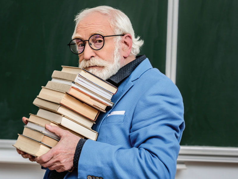 Rektor asing tidak menjamin suatu perguruan tinggi negeri dapat langsung berada di peringkat terbaik universitas dunia.