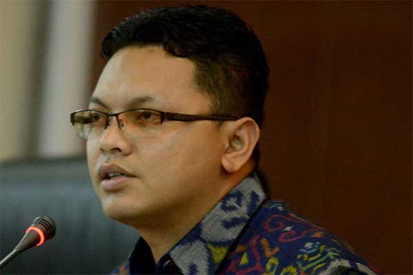Juru bicara MK Fajar Laksono