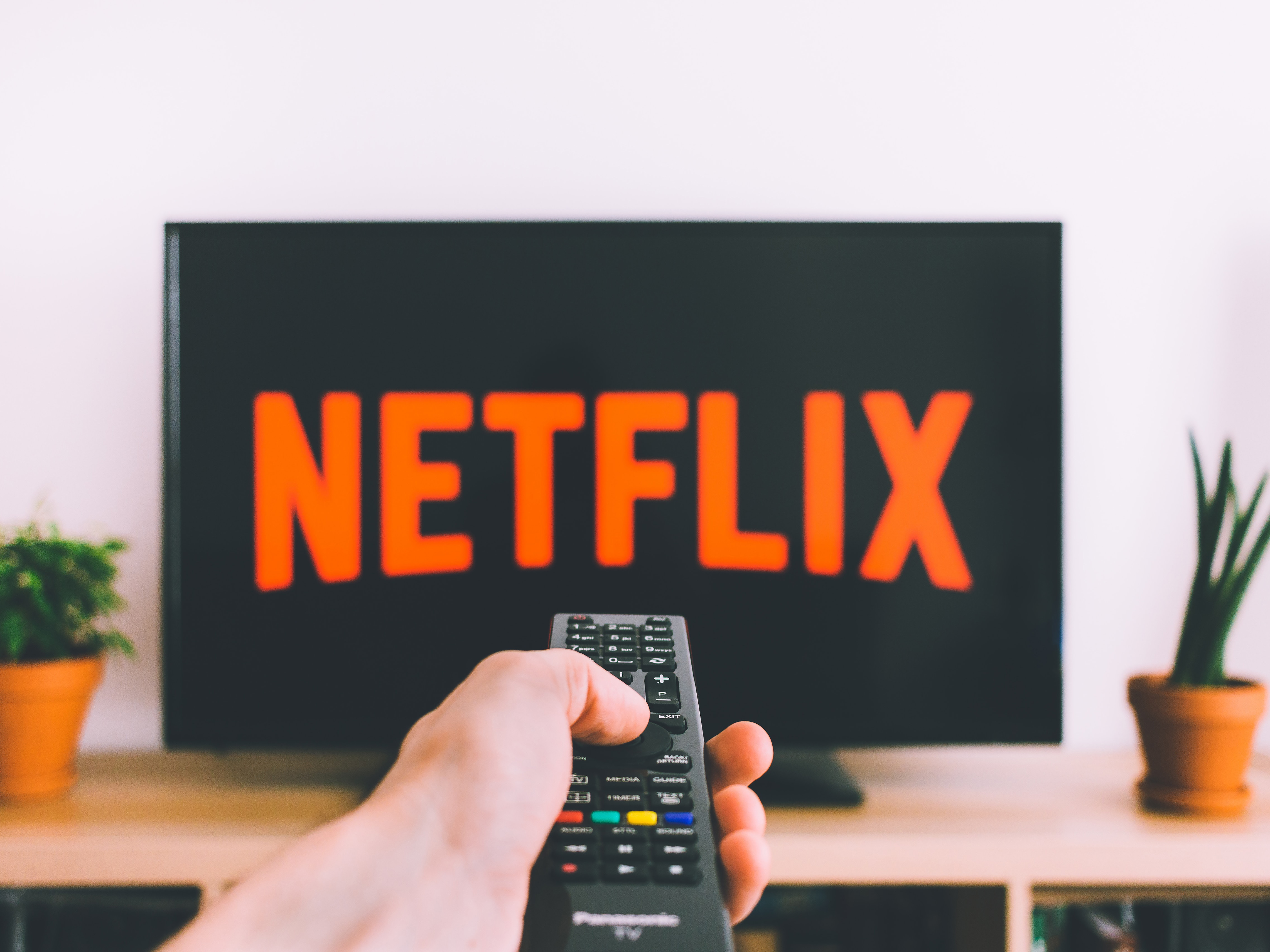 Ada fitur-fitur di Netflix agar aman ditonton oleh anak.