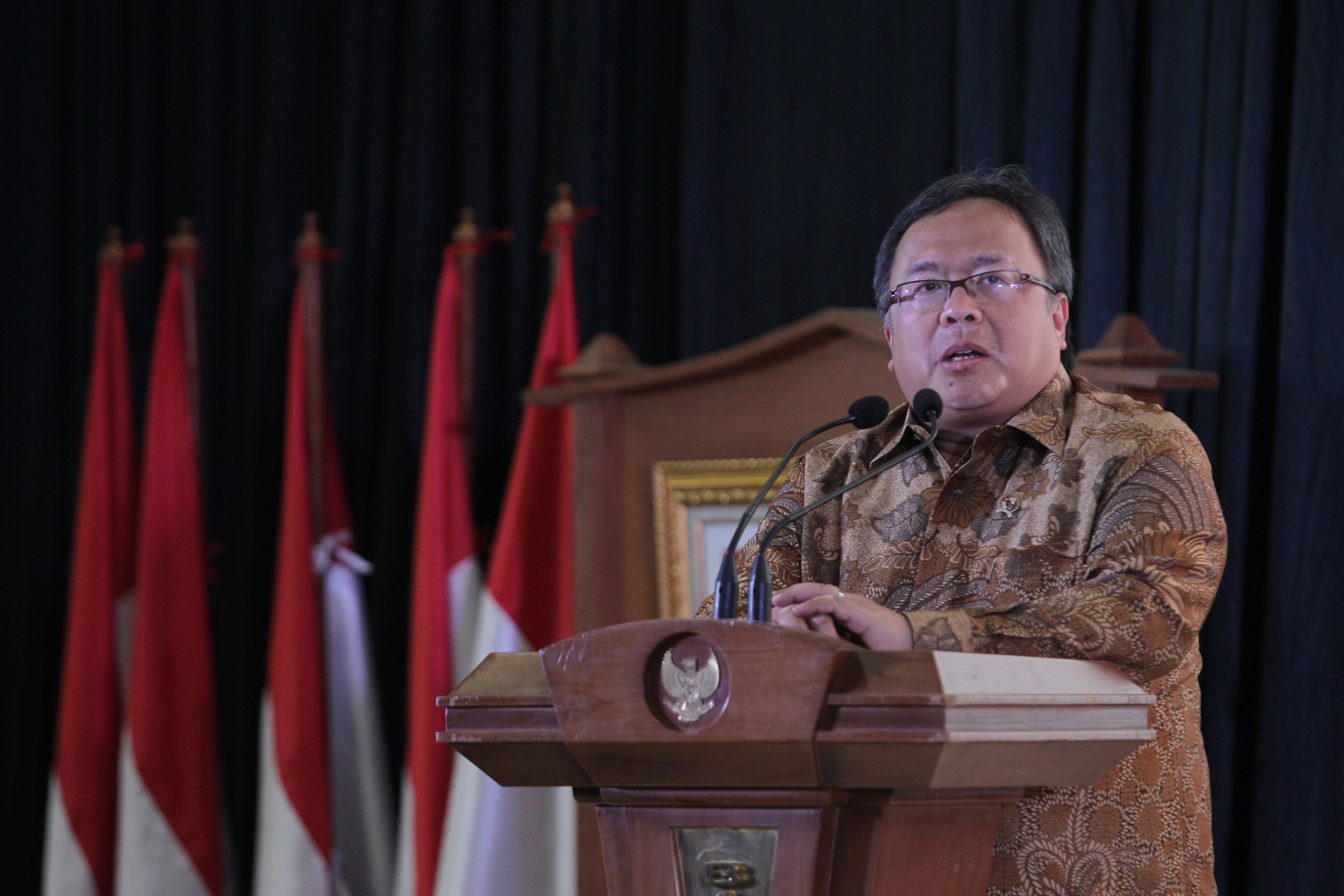  Menteri Perencanaan Pembangunan Nasional/Kepala Badan Perencanaan Pembangunan Nasional (PPN/Bappenas) Bambang Brojonegoro 