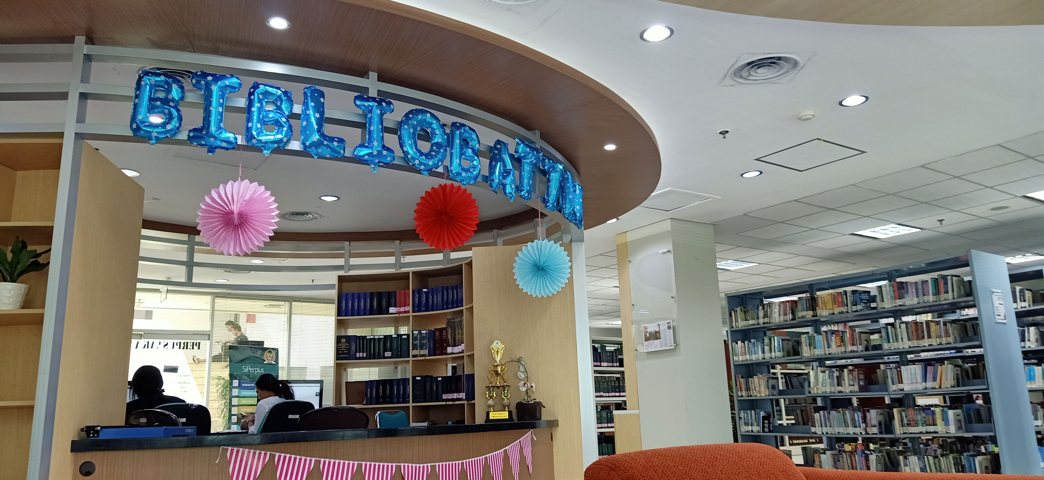 Suasana perpustakaan DPR.