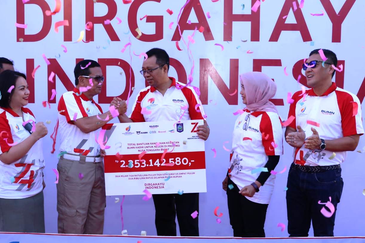 Meriahnya Kebersamaan Warga Kota Mataram bersama BUMN Rayakan HUT ke-74 Kemerdekaan 