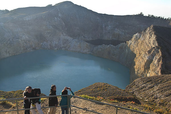 Tempat pariwisata di Flores