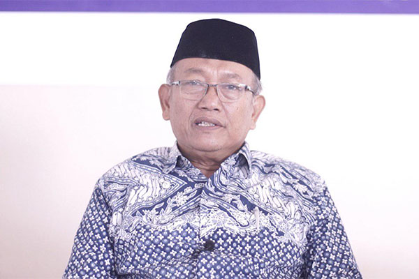 Pendiri dan pengasuh Pondok Pesantren Entrepreneur Kyai Demak Purwakarta, Prof Dr KH Ahmad Syafii Mufid MA