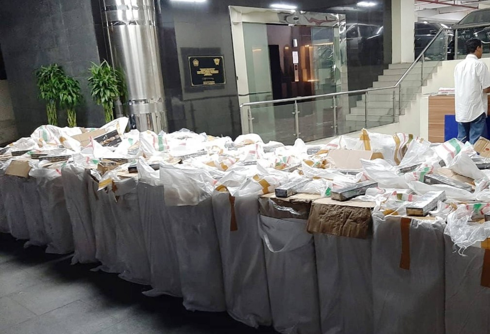 Sebanyak 2 juta batang rokok illegal senilai Rp1,6 miliar pada Kamis, 29 Agustus 2019 lalu.