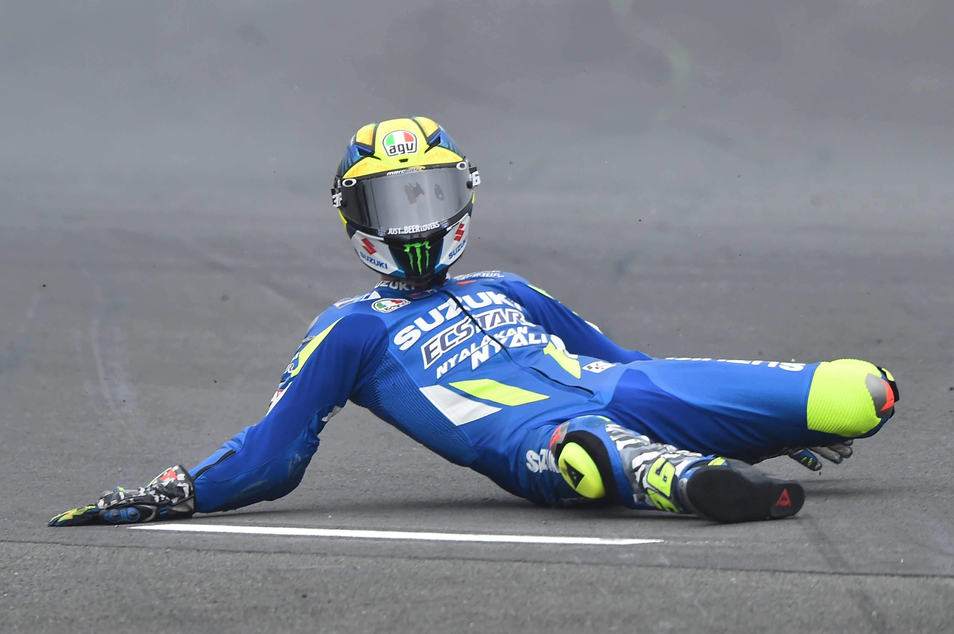 Joan Mir terjatuh di sesi latihan GP Prancis