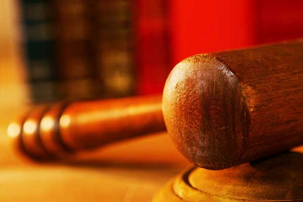 Vonis bebas terhadap bandar narkoba.