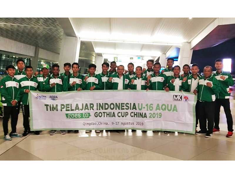 Tim Pelajar Indonesia U-16 Aqua saat bertolak ke Qindao, China, Jumat (9/8/2019) pagi 