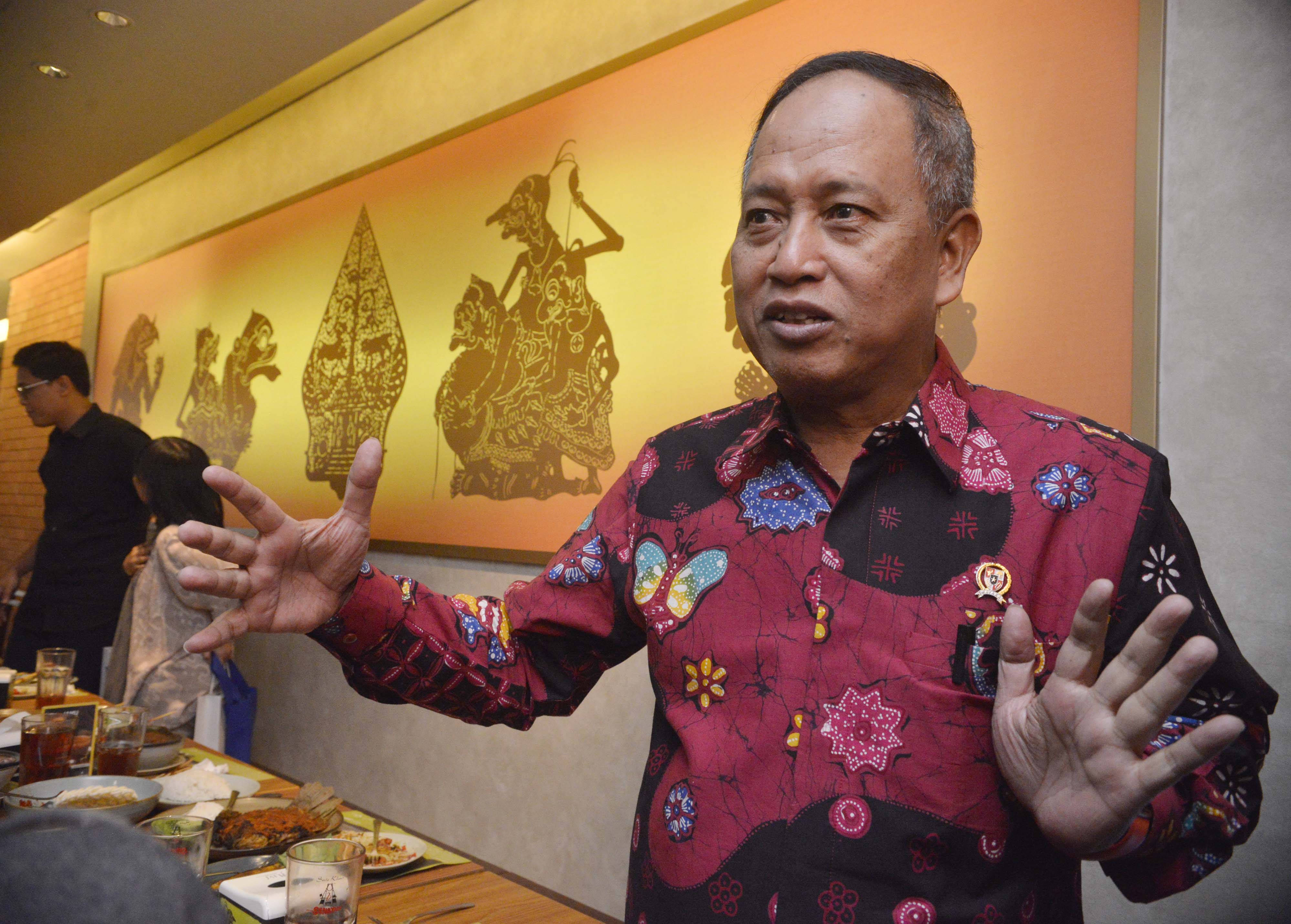 Menteri Riset, Teknologi, dan Pendidikan Tinggi, M Nasir