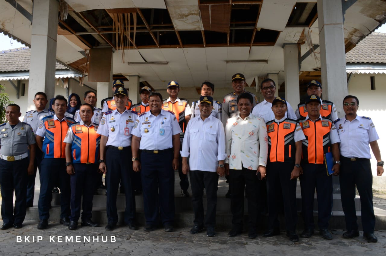 Menhub: Pelabuhan dan Bandara di Palu Akan Diperbaiki
