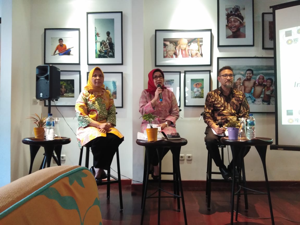  Dirjenl Pengembangan Ekspor Nasional Kemendag Arlinda (Tengah) menjelaskan soal World Expo 2020 Dubai