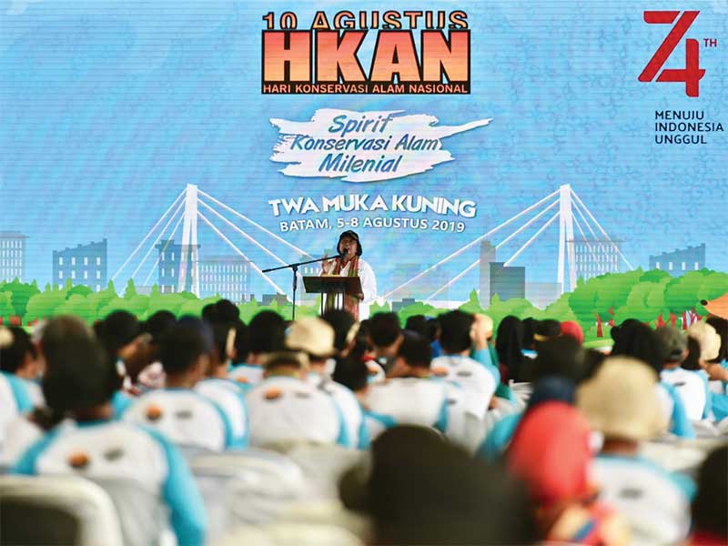 Menteri LHK Siti Nurbaya memberikan sambutan pada peringatan HKAN 2019, di TWA Muka Kuning Batam, Kepri, Rabu (7/8/2019).