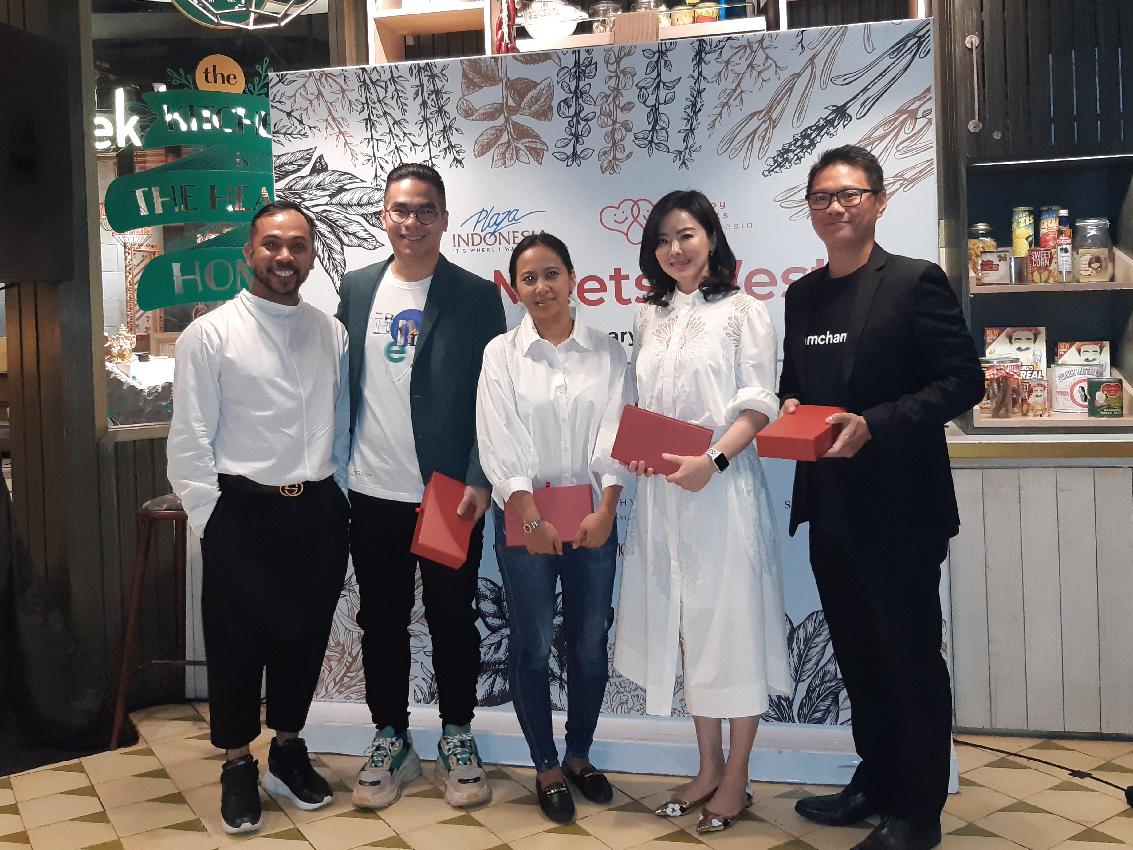 Acara makan malam untuk penggalangan dana bertema East meets West akan dihelat pada 4 September 2019.