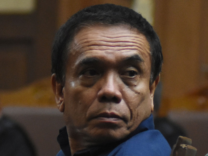 Terdakwa Gubernur nonaktif Aceh Irwandi Yusuf .