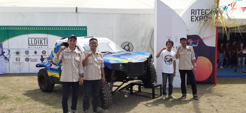 Mobil listrik Neo Blits garapan mahasiswa Universitas Budi Luhur di Ritech Expo 2019