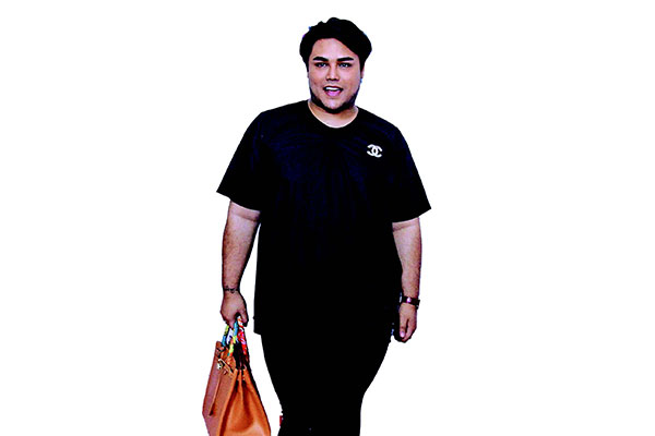 Perancangbusana, pembawa acara, dan aktor, Ivan Gunawan