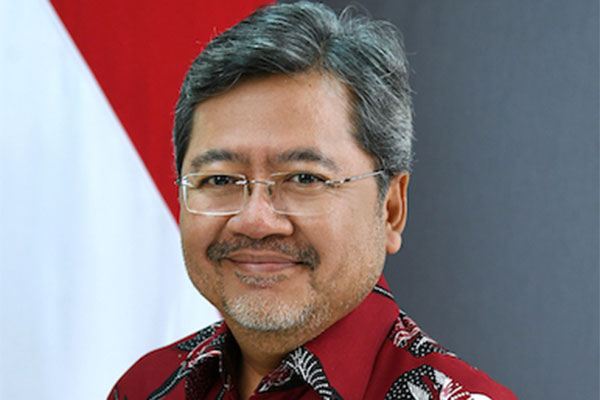 Direktur Hukum dan Perjanjian Kewilayahan Kementerian Luar Negeri RI, Bebeb AKN Djundjunan