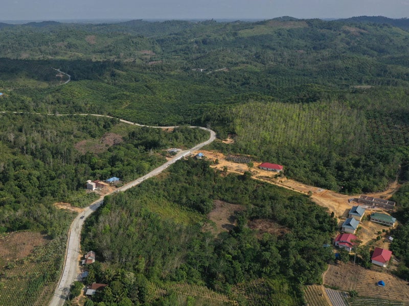 Aerial kawasan Kecamatan Sepaku, Kabupaten Penajam Paser Utara, Kalimantan Timur.