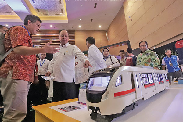 Menristek-Dikti Mohamad Nasir 