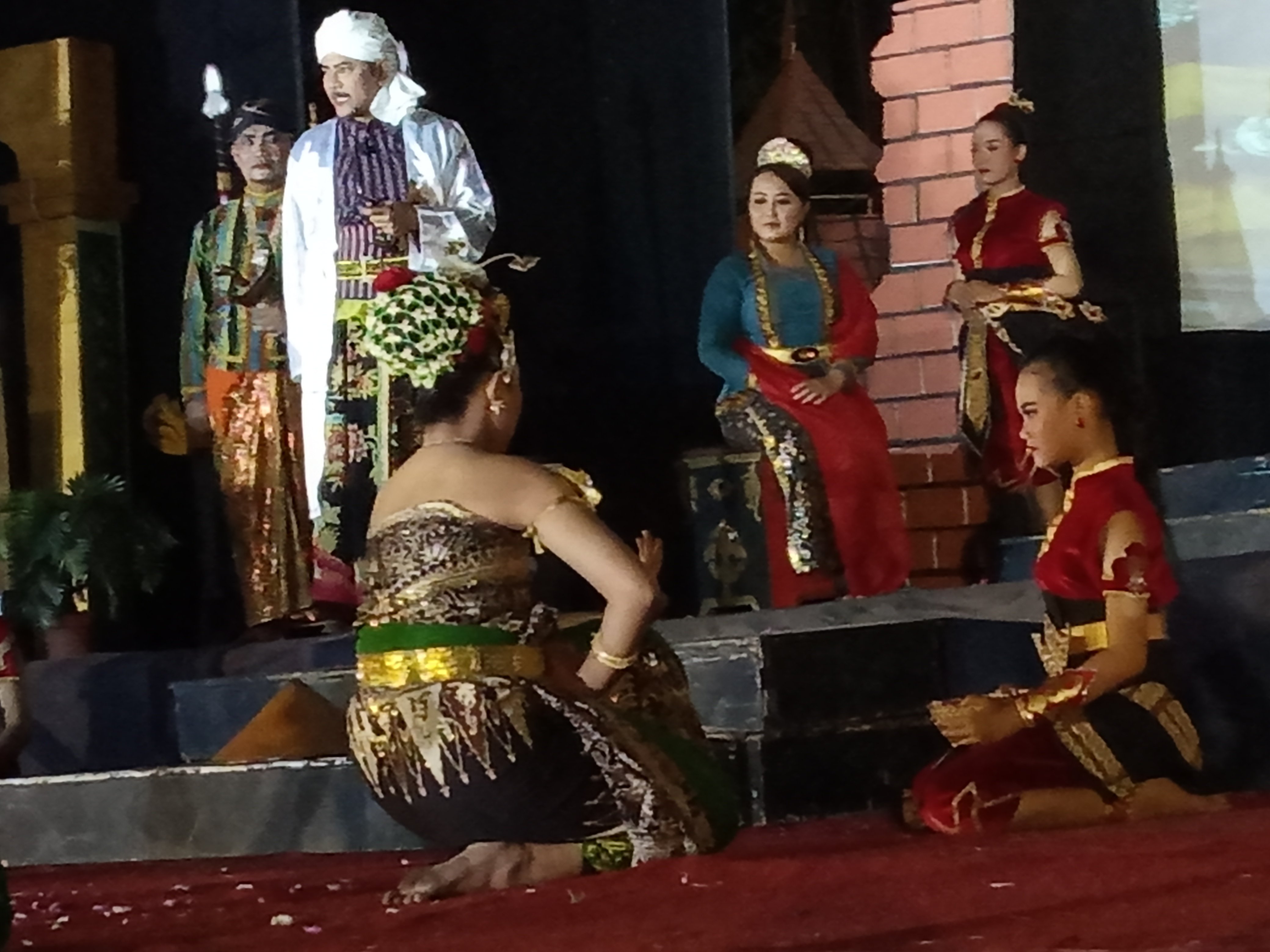 Pergelaran ketoprak kolosal dalam rangka HUT ke-215 Kota Klaten 