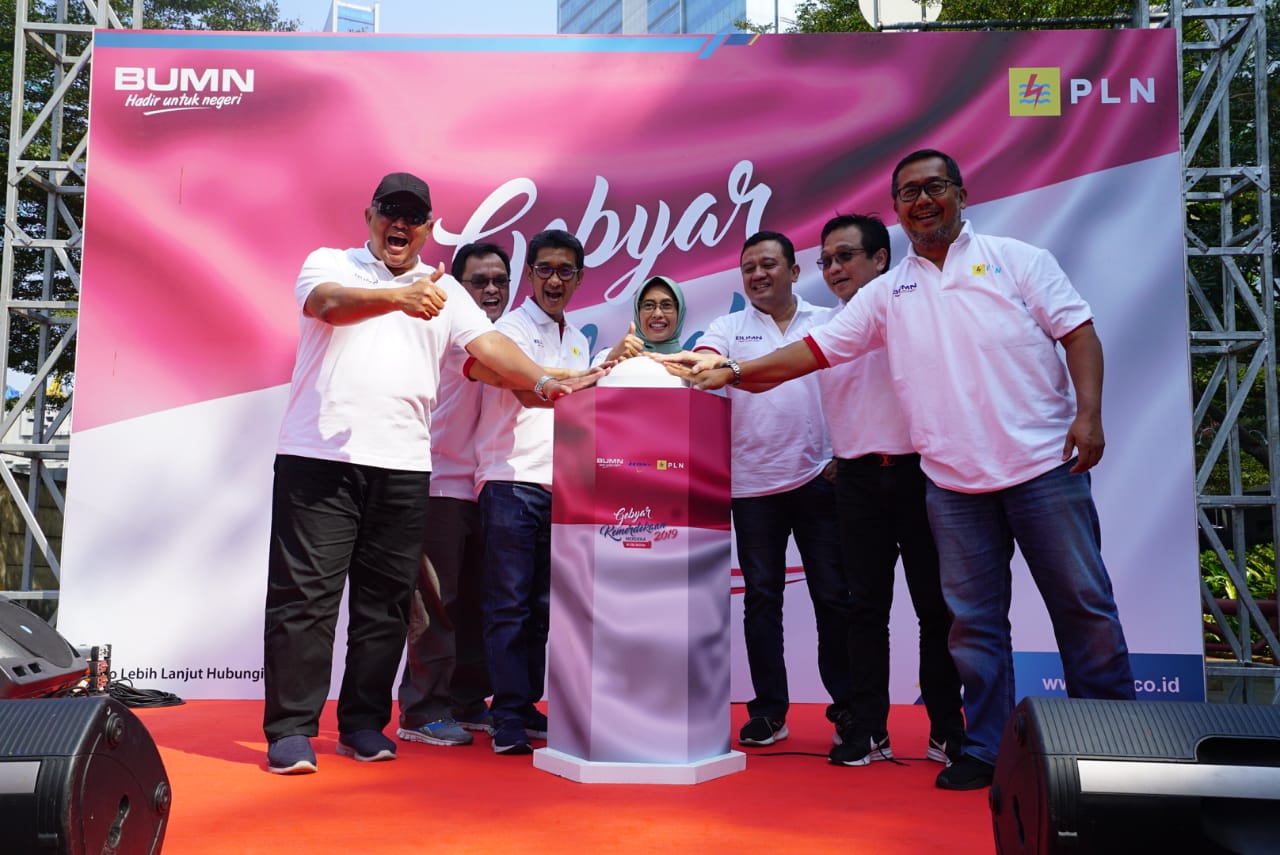 Perusahaan Listrik Negara (PLN) meluncurkan program inovasi bersama PT Comnets Plus  dengan tema Merdeka di Era Digital, Minggu (25/8)