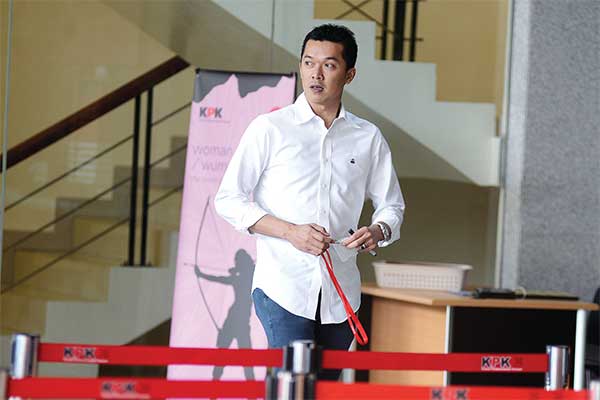 Mantan pebulu tangkis Taufik Hidayat diperiksa sebagai saksi terkait dengan kasus dugaan suap Kementerian Pemuda dan Olahraga 